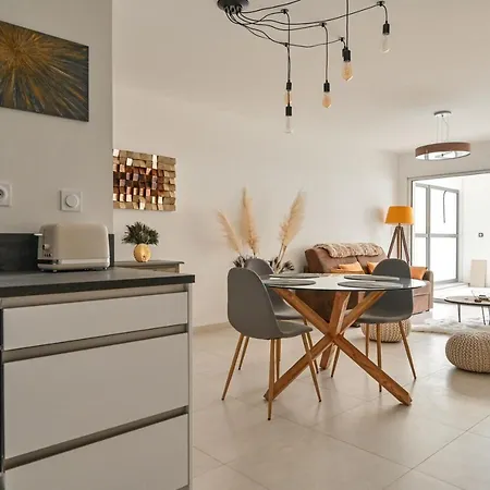 T2 Neuf B4 Rdj - Piscine-acces Direct Plages Et Centre Village - شقة