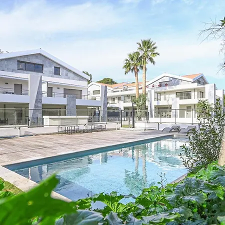 T2 Neuf B4 Rdj - Piscine-acces Direct Plages Et Centre Village - شقة سا سيرْ سور مير